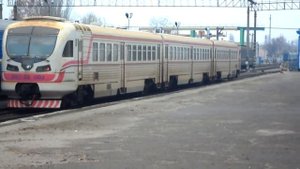 ДЭЛ02-003  прибыл на ст.Николаев-Грузовой в отстой