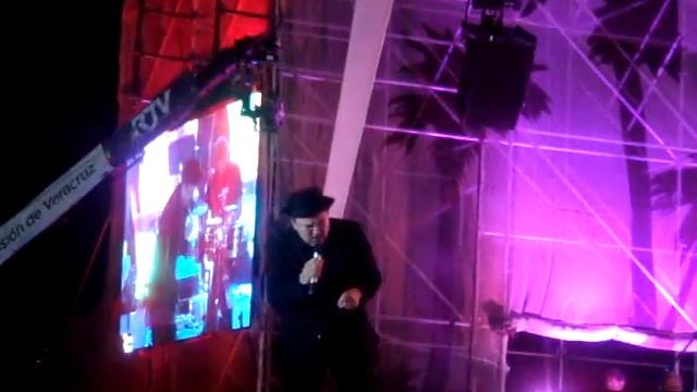Ruben Blades - Plastico.- Festival De Salsa De Boca Del Rio 2012