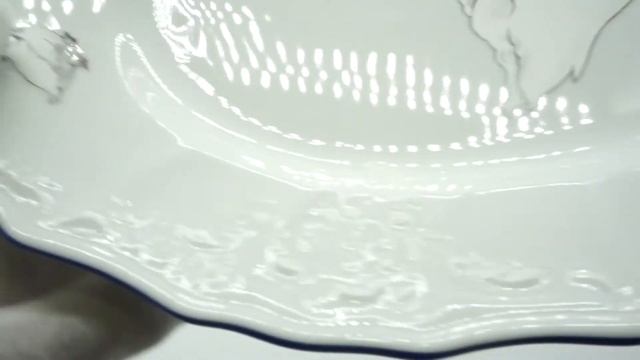 Блюдо овальное Bernadotte Гуси 34 см (25665) смотреть онлайн