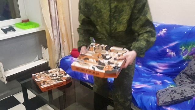 Обзор на доставку пиццы и самой пиццы за 989 рублей смотреть онлайн