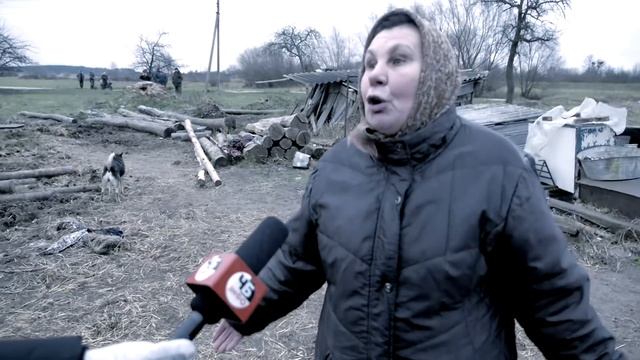 КОГО РЯТУВАТИ! ЖІНКУ ЧИ КОРІВ? смотреть онлайн