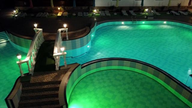 Отель Гранд в Судаке смотреть онлайн