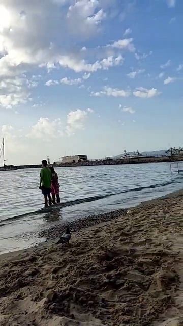 Вечером на пляже #tataanri #travel #türkiye #kuşadası #море смотреть онлайн