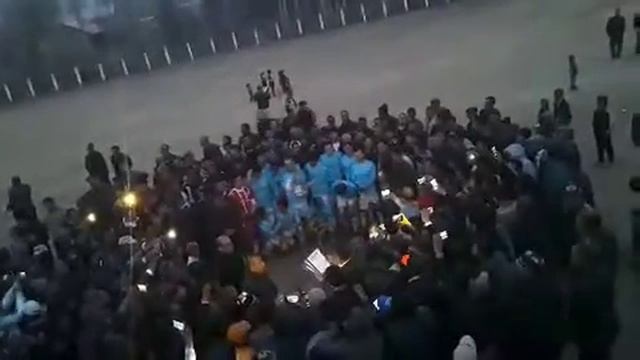 мангит чемпион смотреть онлайн