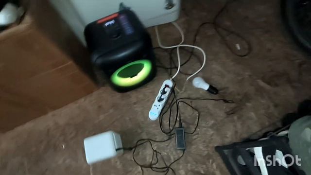 Кемпинг или стройка выходит на новый уровень при помощи электро транспорта 220 без проблем смотреть онлайн