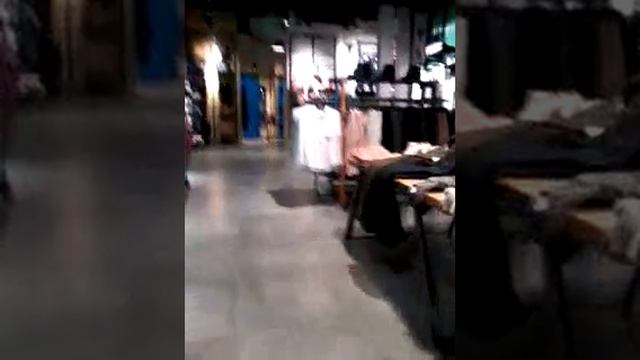 #1 Vlog: хожу и делаю пакупки с мамой в торговом центре (АРЕНА) смотреть онлайн