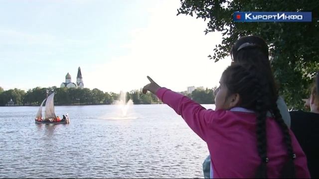 Авиа-шоу в небе над Сестрорецком смотреть онлайн