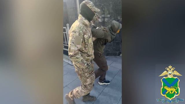 Житель Владивостока задержан полицейскими по подозрению в распространении детской порнографии