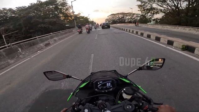 Delivery Ride Home: ZX6R 2024 | Cat blesses my bike!🐱 #kawasaki #ninja #zx6r #2024 #india