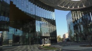 МОСКВА.НОВАЯ БАУМАНКА. "ДРЕВО ЗНАНИЙ" ЕЩЁ НЕ ЗАЦВЕЛО...