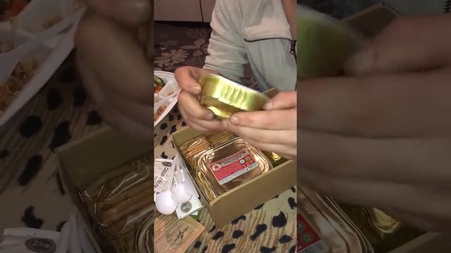 АРМИЯ 2017 СУХ ПАЙ)ЧТО ДАЮТ В АРМИЙ ...... смотреть онлайн