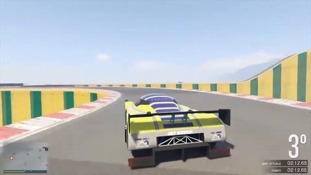 МОЮ ДАЧУ ОБШМАНАЛ БОМЖ смотреть онлайн