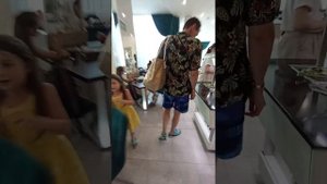 Смотрим что есть в столовой Акваграда