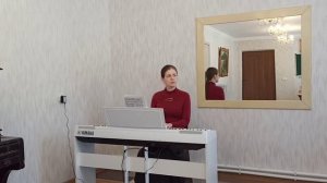 Урок вокала. Распевки на скороговорки "От топота копыт", "Бык тупогуб"