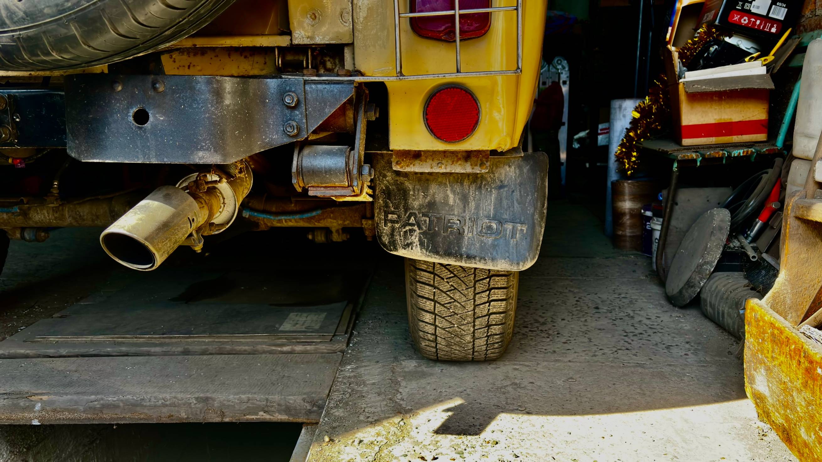 Брызговики УАЗ смотреть онлайн