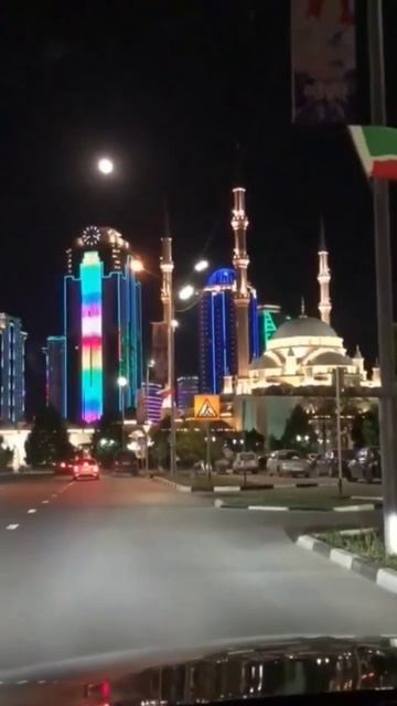 Грозный смотреть онлайн