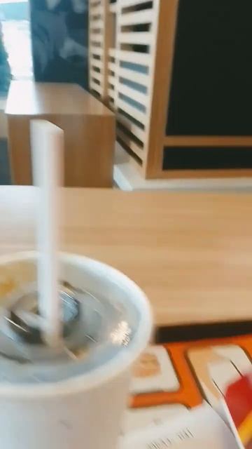 Я во вкусно и точке(мини асмр) #макдональдс #вкусноиточка #кайф #врек смотреть онлайн