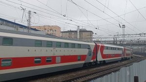 ЭП1М-455 с двухэтажным поездом №043 Имеретинский Курорт - Москва