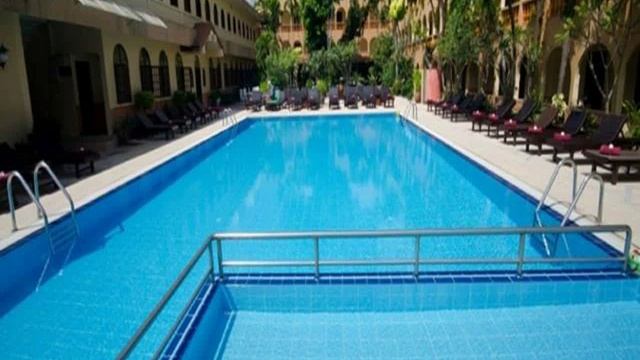 Таиланд, Чонбури, Паттайя - Sabai Wing 3-Star смотреть онлайн