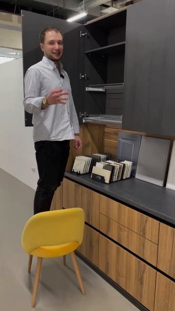 На стуле можно не только сидеть) #мебельназаказ #мебель #мебельспб #стул #стулназаказ #мебельдлядом смотреть онлайн