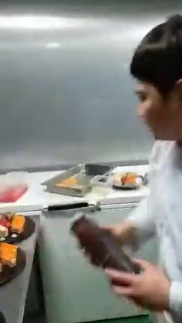 Сущи ресторан Сахалин Дима смотреть онлайн