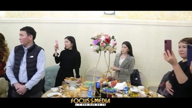 Баланы кимдер суйбогон,бапестеп багым куйбогон,баласы учун жок чыгар,башына азап уйбогон… смотреть онлайн