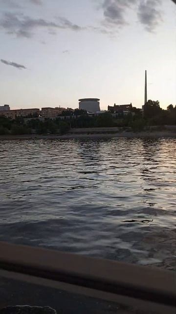 Прогулка на теплоходе. Волгоград. Июнь 2024 смотреть онлайн