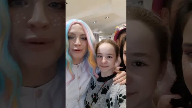 супер вечеринка 🎉 в отеле Воздвиженское с аниматорами смотреть онлайн