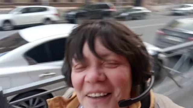 Иду за мороженым и кефиром смотреть онлайн