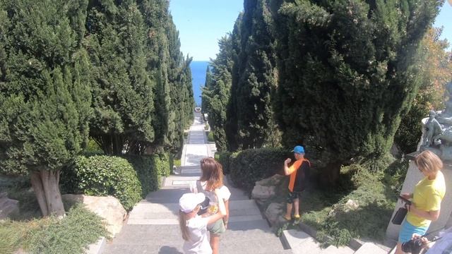 Массандровский, парк санатория Айвазовское. Часть 4. смотреть онлайн