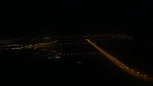 Ночная посадка в Шардже (Landing in Sharjah)
