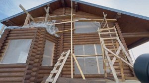 Дом из оцилиндрованного бревна диаметр 260 мм.