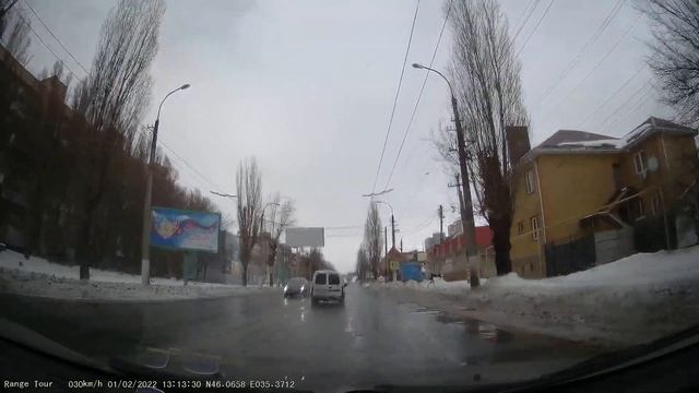 Луганск, ул. Советская. 2022 01.02 смотреть онлайн