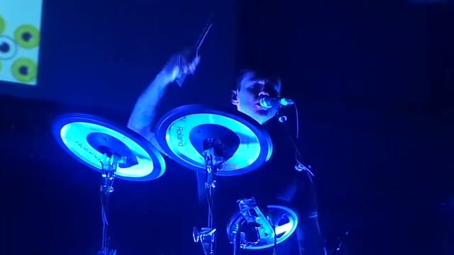 Дельфин - Снеговик (Челябинск 12.10.13) смотреть онлайн