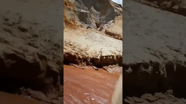 Ручей Фей Муйне Вьетнам