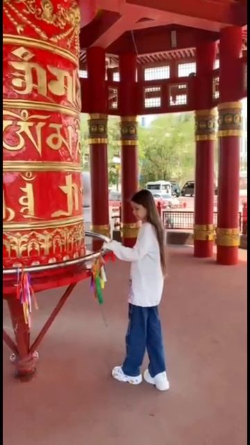 ЭЛИСТА. ОБЗОР НА ГОРОД смотреть онлайн