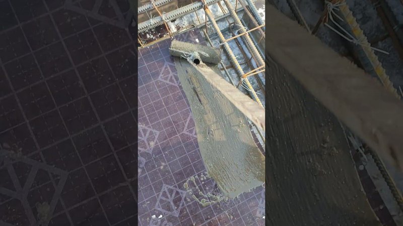 Обработка опалубки маслом/ Строительство #construction #diy #стройка