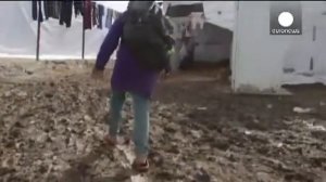 Без ваучеров на продукты беженцам из Сирии грозит голод