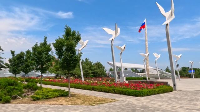 Мариуполь День России возрождение Азовское море