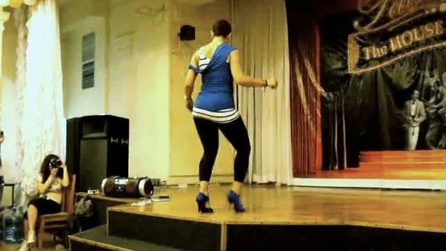 Jorjet Alcocer. Footwork in Bachata. 3d Front Salsa Festival, 2011 Roston-on-Don (Russia)