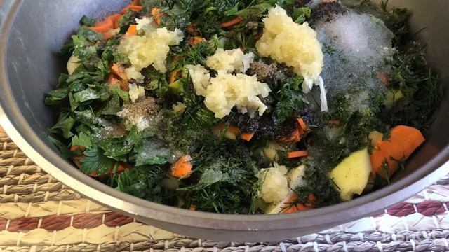 Пикантные кабачки на зиму! Ароматные кабачки с зеленью! смотреть онлайн