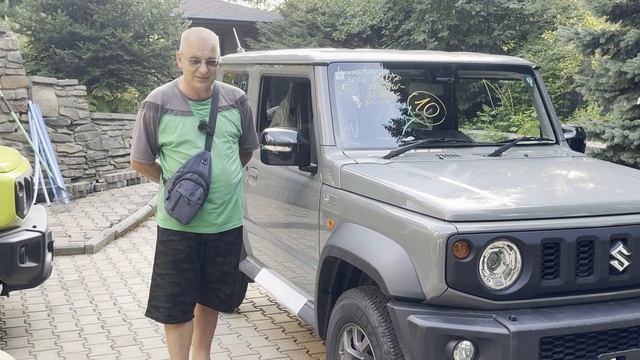 Выдали клиенту его НОВЫЙ SUZUKI JIMNY SIERRA 2024 года выпуска на правом руле с аукциона Японии смотреть онлайн