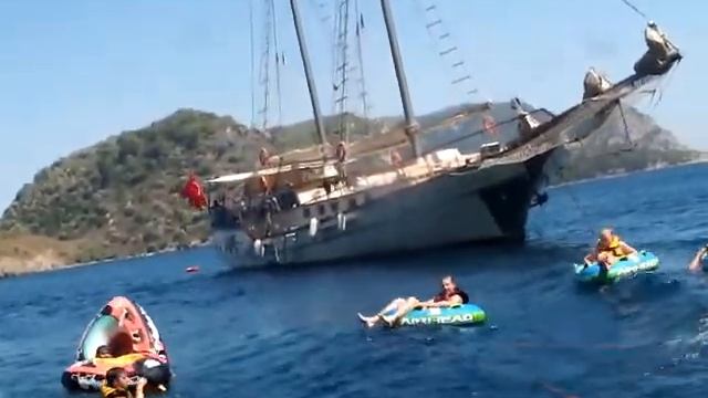 Прикол / Funny -RINGO смотреть онлайн