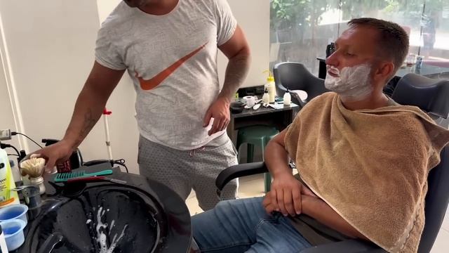 ШОК САЛОН КРАСОТЫ В ТУРЦИИ / ПУГАЮЩАЯ СТРИЖКА С ОГОНЬКОМ #влог смотреть онлайн