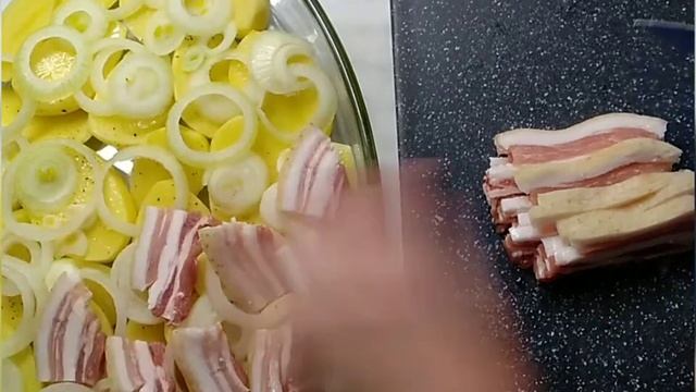 🥔🥔🥔 Картопля з підчеревиною запечена в духовці! Що може смакувати краще?) 🥓🥓🥓 смотреть онлайн