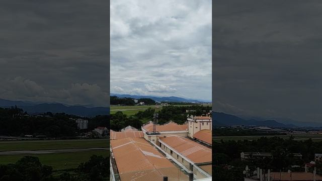 БАССЕЙН на территории АЭРОДРОМА!!! смотреть онлайн