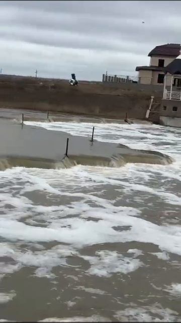 #астана #ишим #есиль #весенний #паводок #река #shorts  15.04.2024 смотреть онлайн