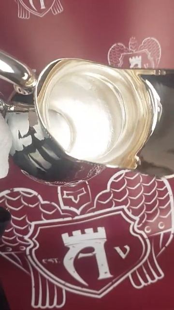 Кувшин "Палермо" из серебра авторской ручной работы смотреть онлайн