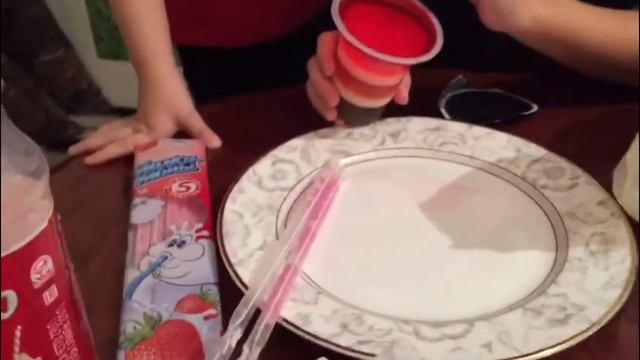 Пробуем змеиный сок и необычные сладости. Али соблюдает очередь 👍🏾 смотреть онлайн