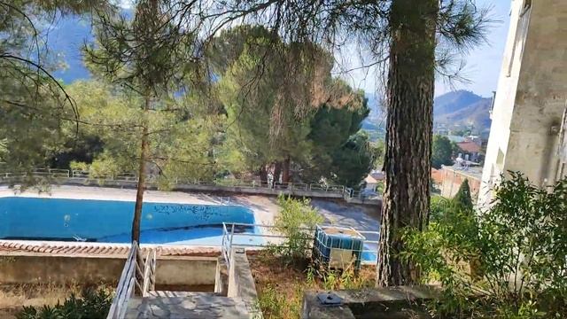 Кипр, Какопетрия, заброшенный отель "Makris". смотреть онлайн